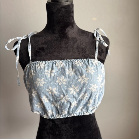 Wrangler Light Blue Floral Tank Top - Picture 1 of 4